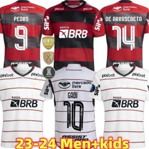 フラメンゴサッカージャージ2023 2024 Vidal de Arrascaeta Gabi Football Shirds Pedro B.Henrique E.Ribeiro Kids Kit Camisa Flamengo 23 24 Outubro Rosa Jersey