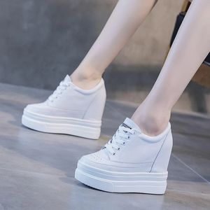 Höjd ökar skor kvinnor höst läder 11 cm dold kil sneakers plattform skor höga klackar sneakers kvinnliga avslappnade skor vita kvinnliga tränare 231204