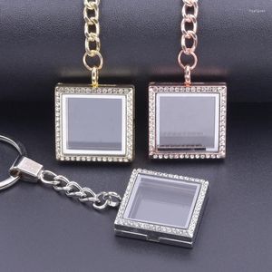 Portachiavi 1Pc Mix Color Square Glass Memory Medaglione Locket Portachiavi con ciondolo per Living Relicario Llavero Portachiavi Creazione di gioielli all'ingrosso