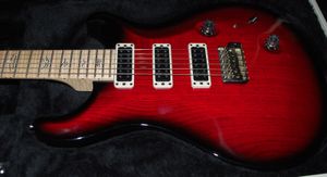 Sıcak satmak kaliteli elektro gitar 2010 25. Yıldönümü Bataklık Kül Özel Alev Maple Neck!- Müzik Aletleri