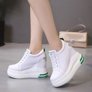 Scarpe con rialzo altezza Comem Tacco nascosto Moda estiva Tacchi alti Scarpe casual da donna Vulcanize Scarpe con plateau da donna Primavera Scarpe da ginnastica con zeppa da donna 231204