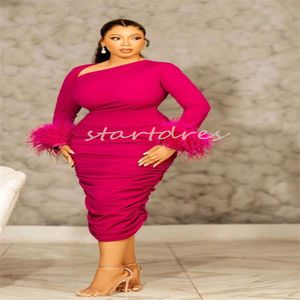 Hot Pink African Plus Size Evening Dress 2024 Long Sleeve Midi Black Girls Prom Dress With Feather Elegant Obese Glam Formal Party Cocktail Dress Vestidos De Gala