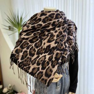 Scarves Women Leopard Cashmere Scarves Lady Winter Thicken Warm Pashmina Shawls Casual Long Blanket Fashion Wrap Tassels Plus Size 200cm J231204