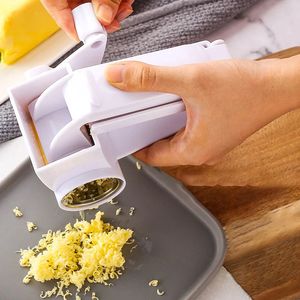 Cheese Tools Hand Cranked Rotating Grater Creative Kitchen Shredder Multi functional for 231204