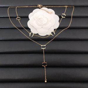 Designer Kvinnor Halsband Pendant Choker Titanium Steel 18K Gold Plated Double-Deck Chain Jewel Girl Girl Bästa bröllopsgåvor till fester Guldkedjekedjor