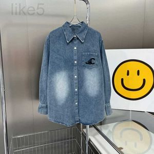 Camiseta feminina designer marca tiaolin 23ss bordado angustiado lavado denim jaqueta com camisa gradiente d0cr