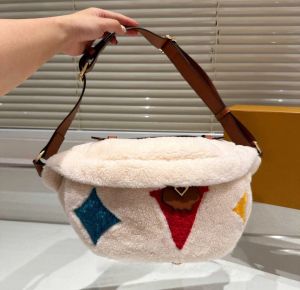 Tasarımcı Çanta Kış Teddy Bel Çanta Bumbag Kadınlar Kuzu Swool Sherpa Crossbody Omuz Çantaları Kabarık Fannypack Çanta Çanta Debriyaj Tote Çanta Çanta