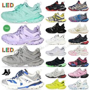 Designer Track 3 3.0 LED Women Casual Shoes Toppkvalitet med LED -spår 2.0 Triple Black Cloud White Pink Leather Nylon Printed Platform Trainers Runners Loafers Tennis