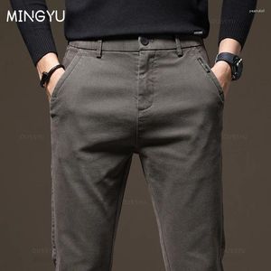 Pantaloni da uomo 2023 Autunno Inverno Uomo di alta qualità Elastico in vita Slim Thick Coffee Twill Pantaloni cargo di marca Maschile Plus Size 28-38