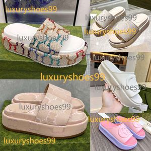 Suole spesse Macaron Designer antiscivolo INS Suole morbide Ricamo Fashion G House Pantofole di lusso per donne che indossano infradito da spiaggia