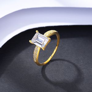 New Luxury Four Claw Rectangular Zircon S925 Silver Ring Jewelry Europe Fashion Women Plated 18k Gold 3A Zircon Ring for Women's Wedding Party Valentine's Day Gift SPC