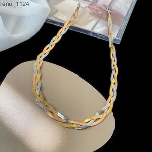 Collana all'ingrosso di moda donna gioielli catena lama ferita collana a tre strati collana di lusso leggera in acciaio al titanio personalizzata /