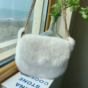 Damskie premium designerskie torby Mała kwadratowa torba Lekka luksusowe włosy norki koreańskie torba na crossbody premium sens bankiet torba na ramię