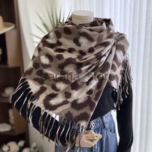 Scarves Women Leopard Cashmere Scarves With Tassel Lady Winter Autumn Long Scarf Thicken Warm Shawl Female Soft Fashion Blanket Wrap J231204