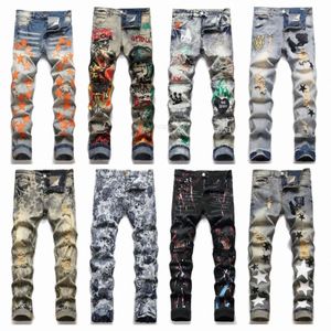 Mäns jeans designers mens high street lila för mens broderi byxor överdimensionerade rippade hål denim rak mode streetwear smal