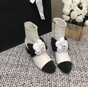 Women Designer Leather Boots Camellia Bow Colored Short Boots Round Toes Thick Heels Side Zipper Autumn and Winter
