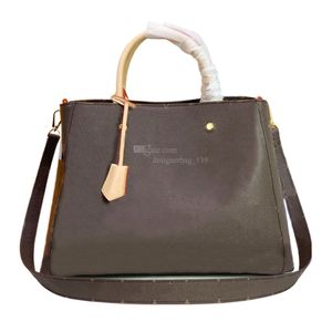 Luxury Women Tote Bag Fashion Mon Taigne Handväskor läder präglade högkvalitativa axlarbutiker Purses Designer Woman Handbag