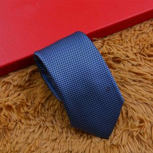 2024 Business Designer Mens cravatte in seta sottile stretta a pois lettera punteggiata cravatte tessute jacquard fatte a mano in molti stili senza scatola Cravatta di lusso