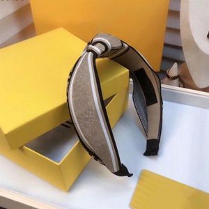 designer INS fashion C-letter headbands women hair sticks girl headbandwomen accessories for head bands rr264M