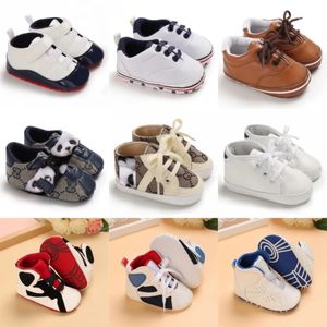 First Walkers Boys Classic Fashion High Top Casual Sports Basketball Shoes Baby Girls Soft Sole Walking White Baptism Walker 231204