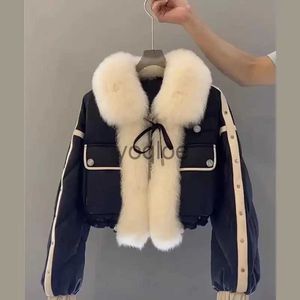 Damskie puch Parkas Winter Woman Black Down Botton Płaszcz Lekka Faux Fur Clar Bomber Kurtka Krótka bawełniana wyściełana pu parka faux skórzana topy j231204