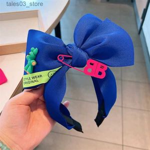 Headwear Hair Accessories Colorful Cartoon Bow Headbands For Women High-end Haiands Korea Hair Accessories Hair Bows Flower Ribbon Head Wr Hair Band Q231204