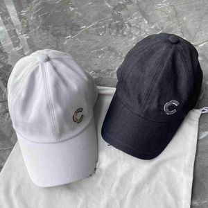 Top Caps Tasarımcı Yüksek Sürüm İlkbahar/Yaz C Mektup Ördek Dil Şapkası Ins Tidal Boncuk İşlemeli Beyzbol Şapkası Güneş Koruyucu Erkek ve Kadın Güneşlik Şapkaları