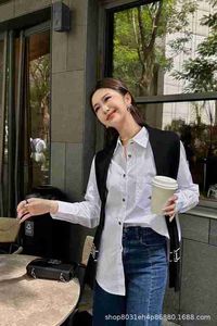 Women's Blouses & Shirts Designer Brand 2023 Autumn/winter Elegant New Style with Letter Knitted Shawl Solid Color Shirt 5YZP