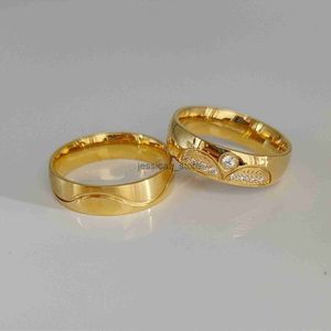 Pierścienie zespołowe korony śluby dla kobiet mężczyzn CZ Diamond Western African 24K Gold Plated Love Alliance Propozycja Zestaw biżuterii ze stali nierdzewnej J231204