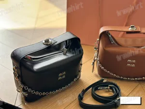 nnius tasarımcı çanta crossbody çanta mumu lüks çanta bayanlar mini zincir lüks omuz çantası klasik düz renk çanta