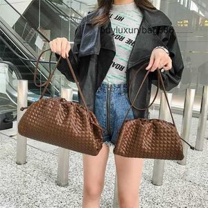 BottegvVeneta Bags Designer Bags Hong Kong Leather Woven Women's Bag Soft Cloud Bag Small Cross Body Fold Bag Mini FashionX458X458X458 WN-A2SQ