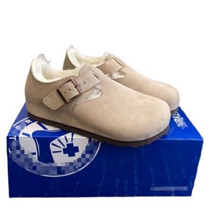 UG9 Luxury Designer tofflor skor läder sneakers löpare varumärke logotyp sportskor kvinna palmträd lesarastore5 skor00055