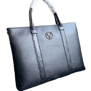 Bortkörningar Luxurys Designers Notebook Computer Bags Crossbody Bag Business Plånbok Handväskor Läder Män Enkel axelpaket FAS221L