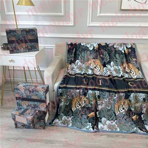 Cobertor de veludo com estampa de tigre, cobertor para casa, sofá, capa quente, retrô, designer, suprimentos de cama sem box2967