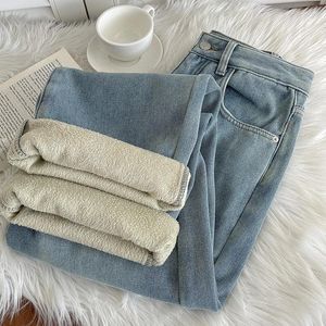 Kvinnors jeans blå sammet hög midja 2023 vinterkoreanska mångsidiga breda benbyxor avslappnad lös rak denim byxor