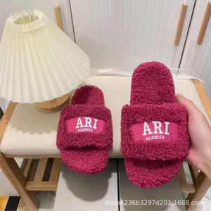 Designer shoes paris sandals Luxury slippers Furry Platform Sandal plush slippers embroidery B word couple plush slippers Furry Slide suede slippers XF5YL