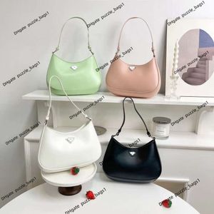 Магазин роскошных сумок 90% фабрика горячих продаж Оптовые женские сумочки кошельки модель дизайна портативная полулудочная сумка седло.