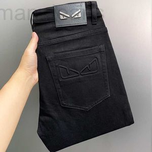 Mäns jeans designer Autumn and Winter Black Jeans Men's Loose Straight Stretch mångsidig High End Luxury Denim Pants European Edition 39v1