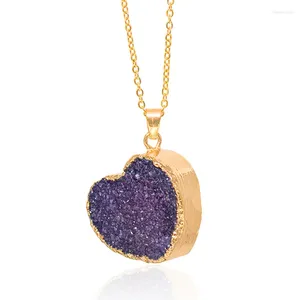 Catene 1 Pz Genuino Druzy Pietra Ciondolo a Forma di Cuore per Gli Amanti Collana di Cluster di Cristallo Grezzo Reiki Guarigione Gioielli di Donne Ragazze Regalo