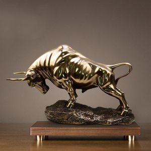 Ny Golden Wall Bull Figurine Street Sculptu Cold Cast Coppermarket Home Decoration Gift for Office Decoration Craft Ornament2622