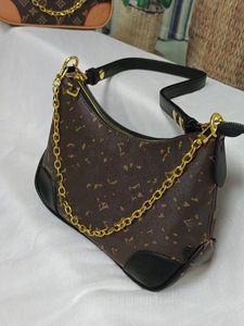 Large capacity fashion everything croissant temperament chain shoulder bag crossbody bag 30*9*21