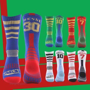 Herrensocken, Socken, Strumpfwaren, mittellang, dünne, sportliche Herren-Neuheit, schweißabsorbierende und verschleißfeste Fußballsocken für die Club-Weltmeisterschaft