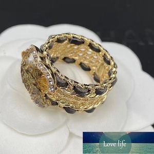 Black Sheepskin Rhinestone Twisted Pieces-Shaped Ring Brass Material American Fashion High-Grade Rings