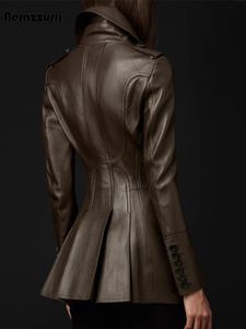 Kvinnorjackor Nerazzurri British Style Brown Leather Trench Coat for Women Double Breasted Runway Fashion Fited Soft Faux Leather Blazer 231204