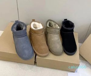 classici stivali da neve corti mantengono caldi stivali moda uomo donna scarpe casual in peluche antilope renna marrone moda di trasbordo gratuito