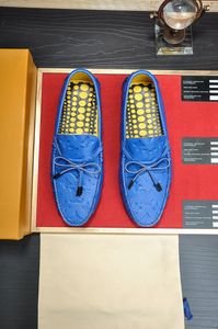 10modell mode läder män designer casual skor slip på formella loafers lyxmärke bekväma män mockasins italienska mjuka manliga körskor