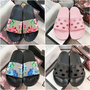 Chinelos de designer homens chinelos de borracha clássico mulheres sandálias plana sapatos de couro carta animal sapato gráfico verão praia slides homens flip flops moda mulas com caixa