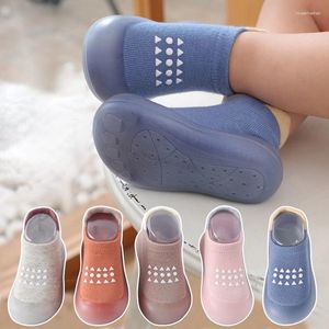 Детские туфли для первых ходунков, детские носки на мягкой резиновой подошве, нескользящие носки-тапочки для малышей 0–4 лет, пинетки для мальчиков и девочек