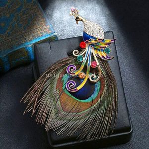 Trendy Elegant Peacock Feather Brooch Pin Women's High-end Crystal Pin Corsage Shawl Buckle Banquet Suit Coat Accessories