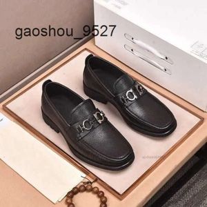 FR05 High Quality designer feragamo Loafers s Dress Shoes Driving Shoes Men Casual Comfortable Party Wedding Suit Brand Slip On Footwear